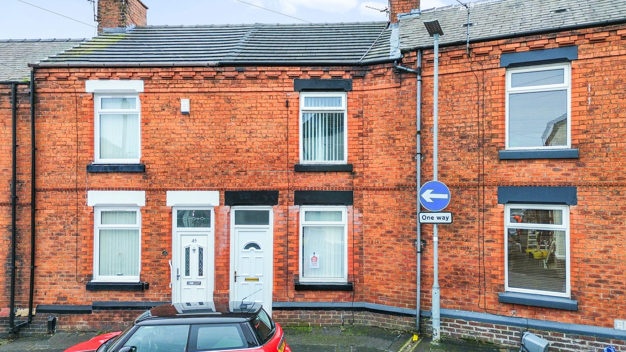2 bedroom Terraced House Under Offer