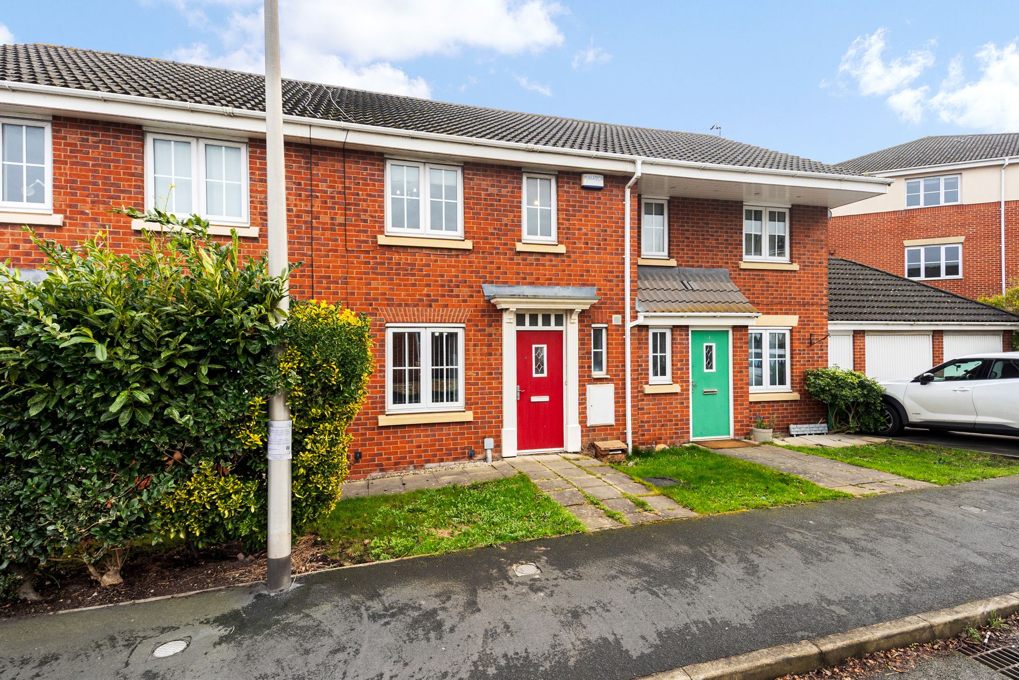 3 bedroom Terraced House Under Offer