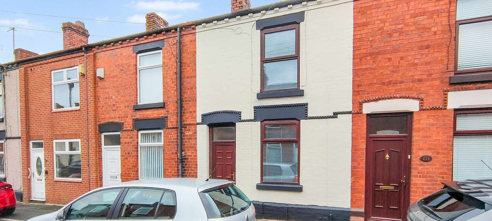2 bedroom Terraced House Under Offer