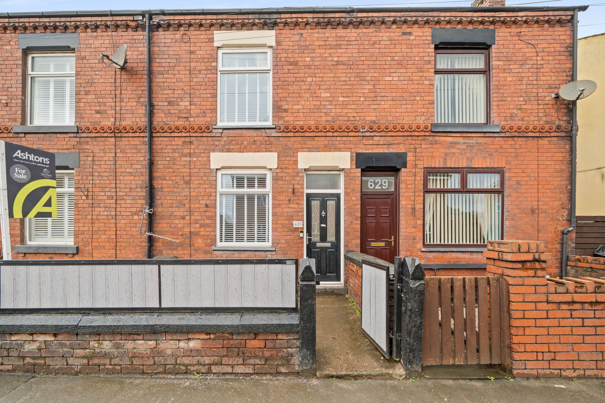 2 bedroom Terraced House Under Offer