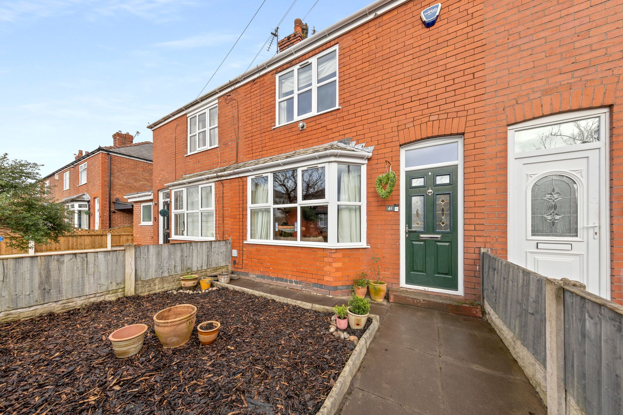 2 bedroom Terraced House Under Offer
