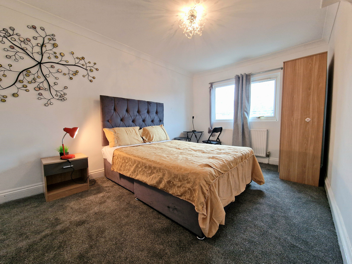 1 bedroom House (unspecified) To Let