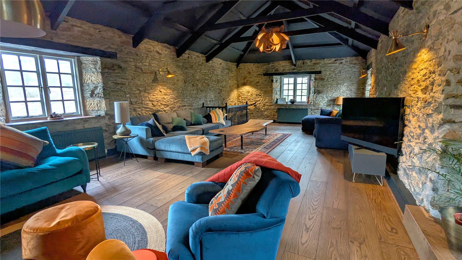 4 bedroom House (unspecified) For Sale