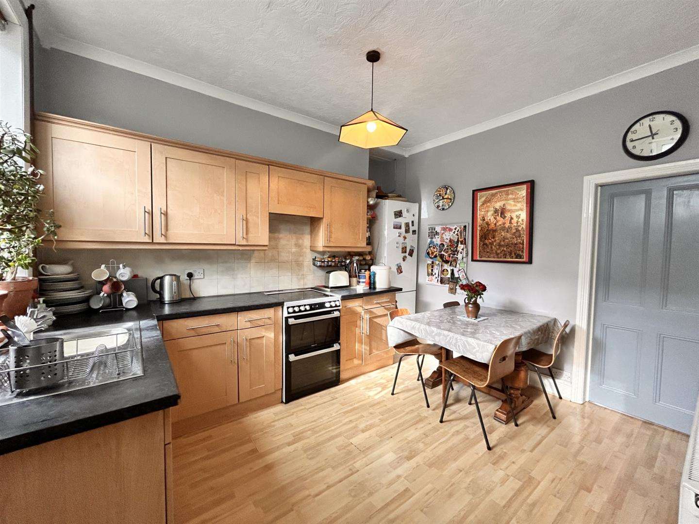 3 bedroom Terraced House Under Offer