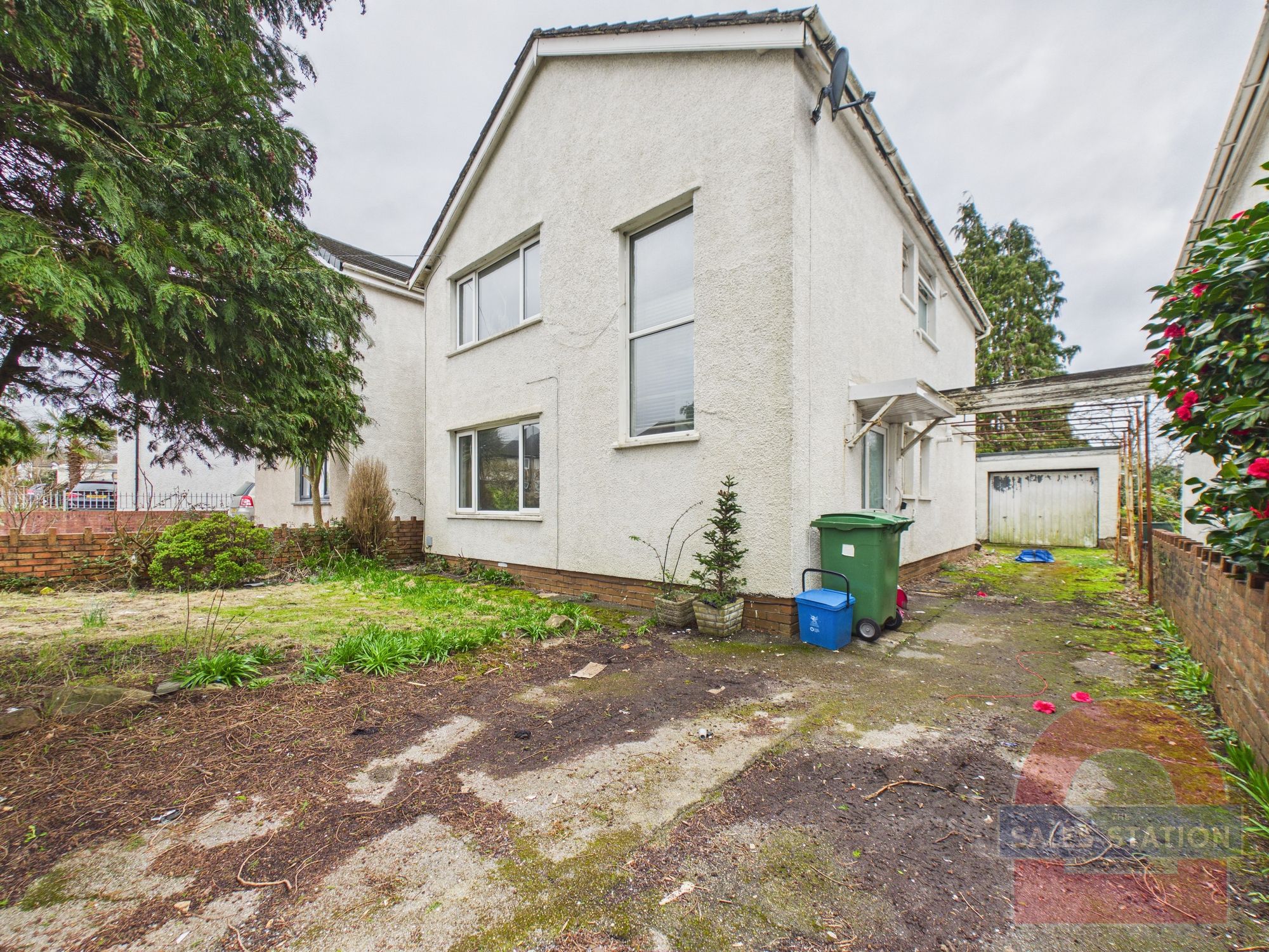 3 bedroom House (unspecified) Under Offer