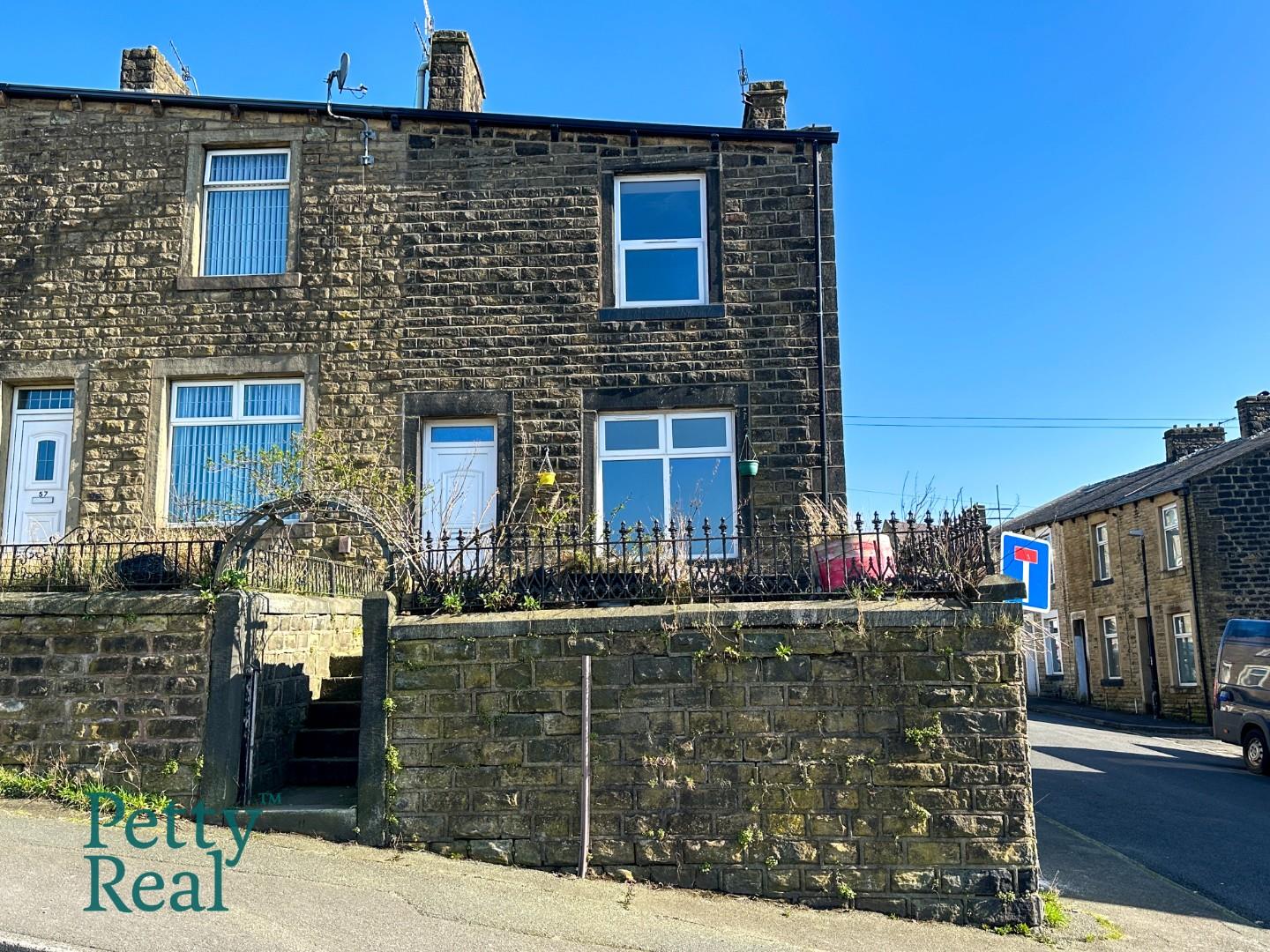 3 bedroom Terraced House Under Offer