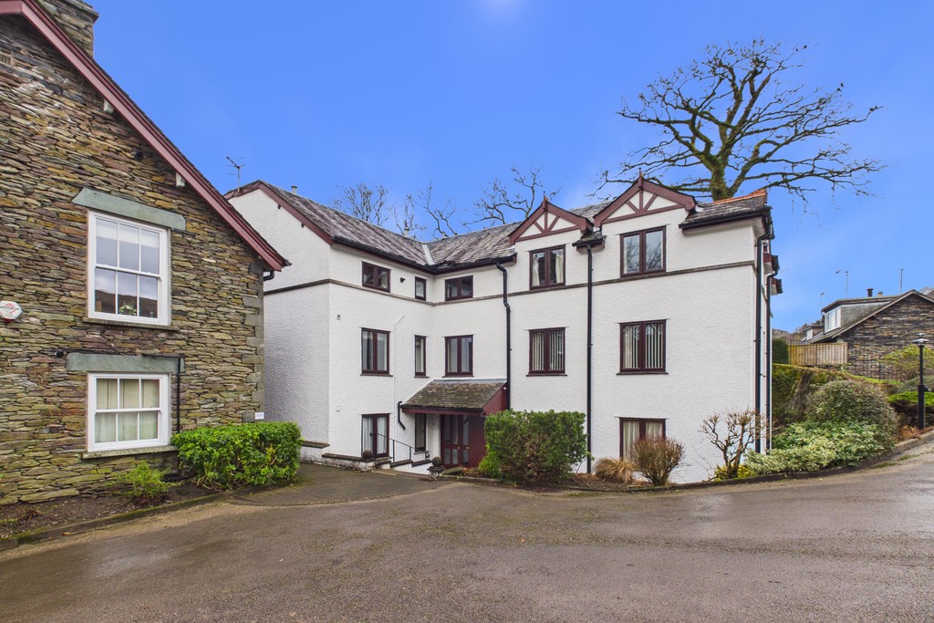 2 bedroom  For Sale