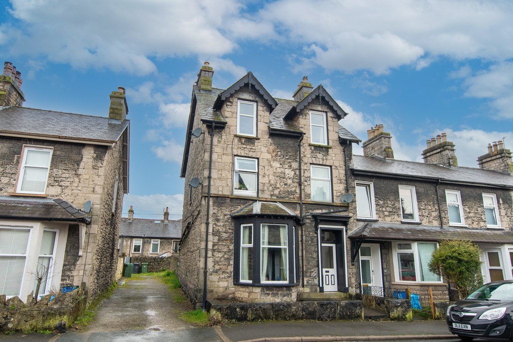 1 bedroom Flat share For Sale