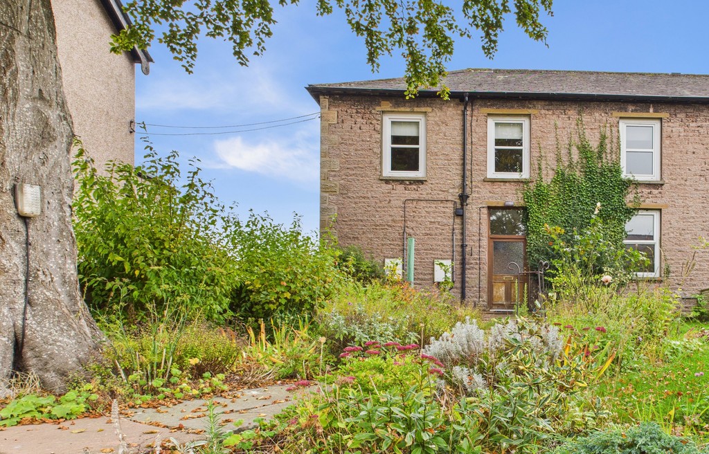 2 bedroom Block of Apartments For Sale