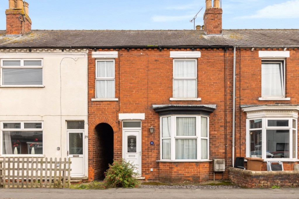 3 bedroom Terraced House Under Offer