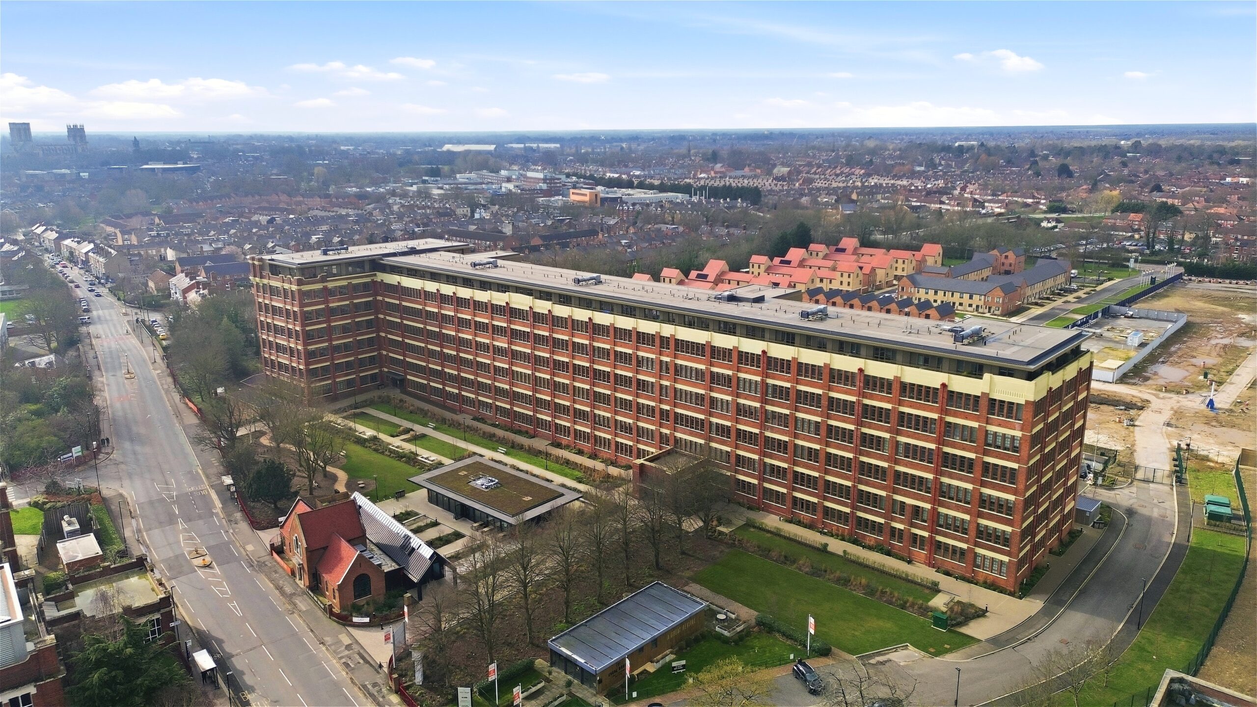2 bedroom Apartment For Sale
