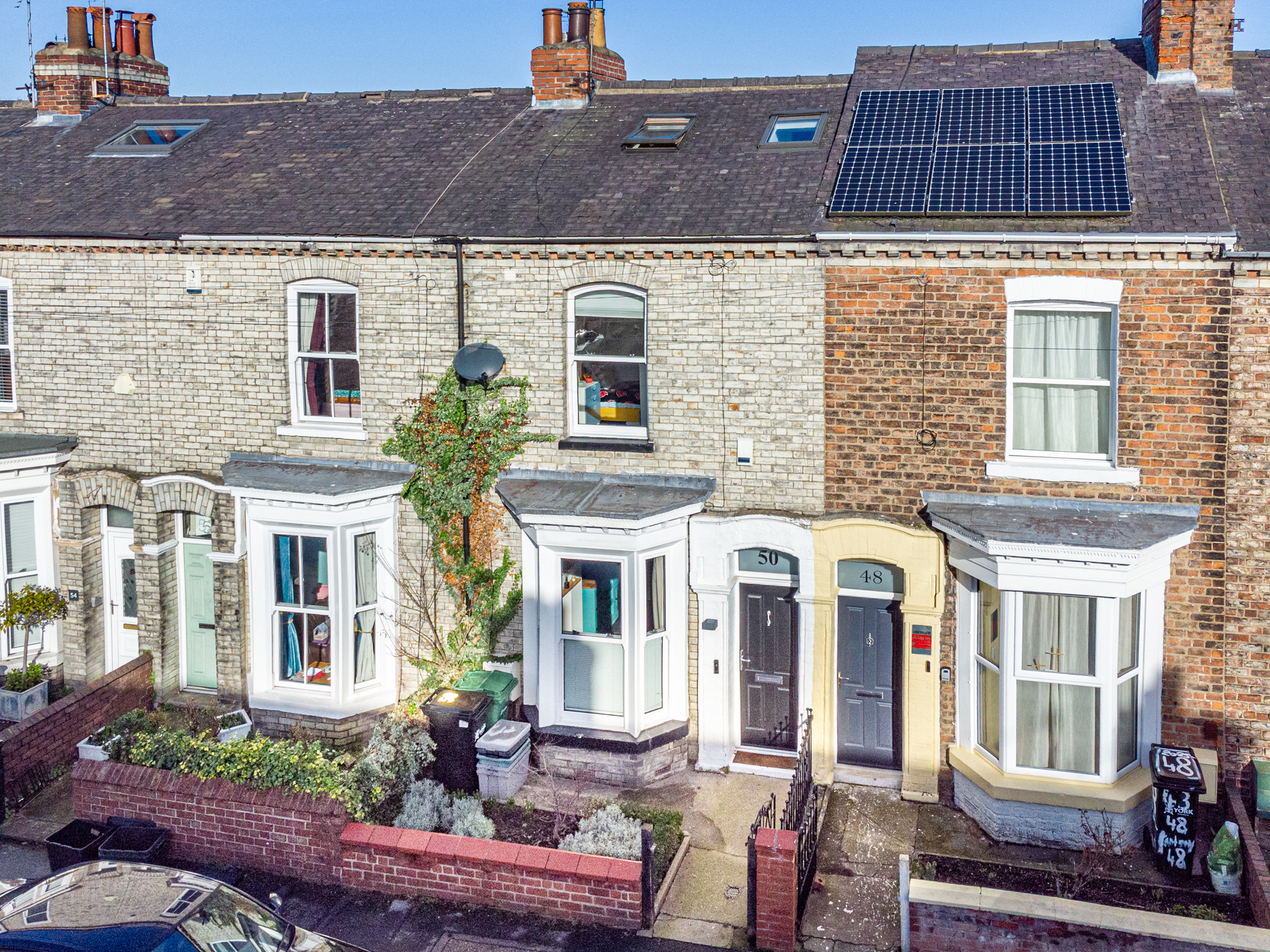 3 bedroom Terraced bungalow Under Offer