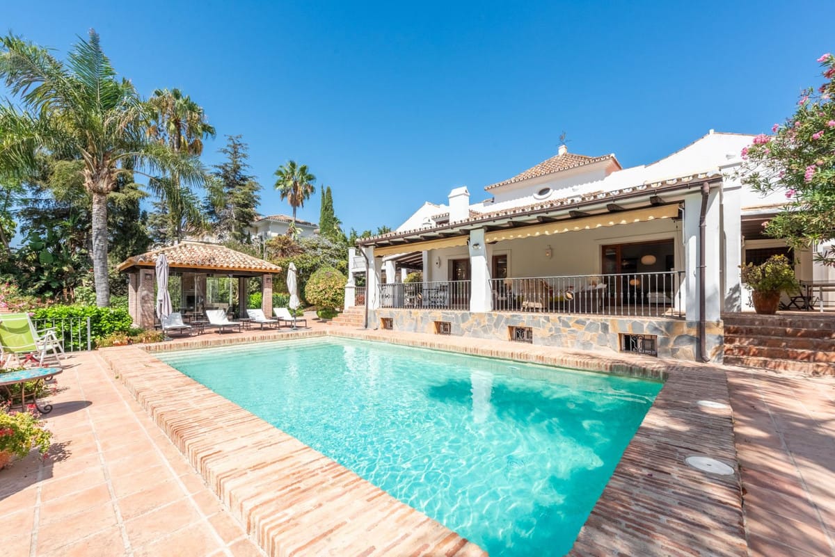 4 bedroom Villa For Sale