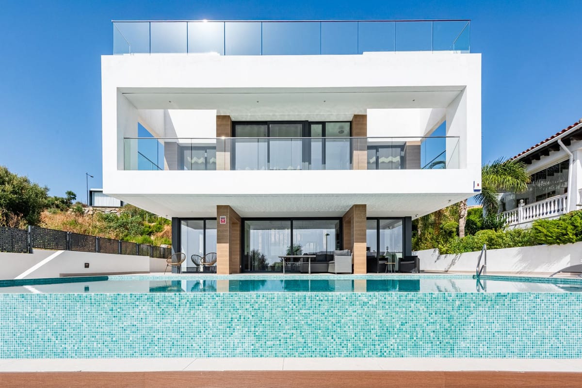 3 bedroom Villa For Sale