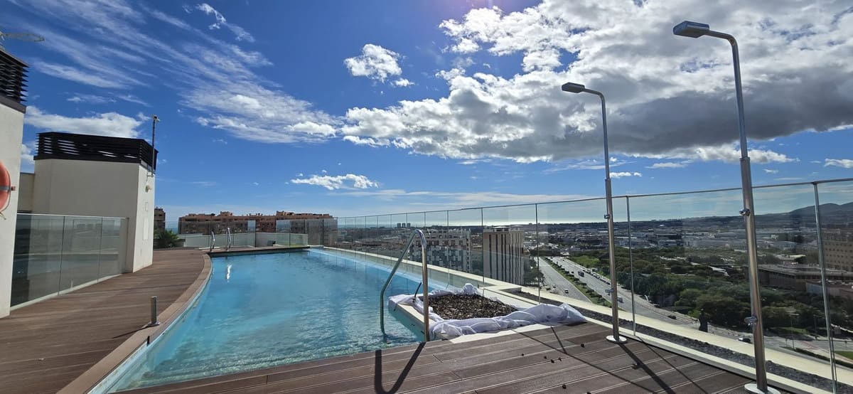 4 bedroom Apartment For Sale