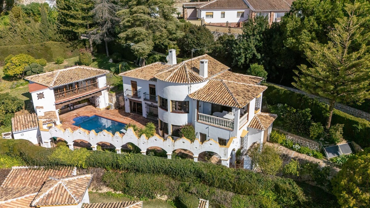 4 bedroom Villa For Sale