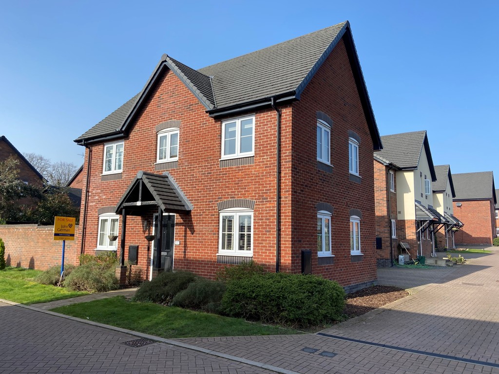 3 bedroom Detached house For Sale