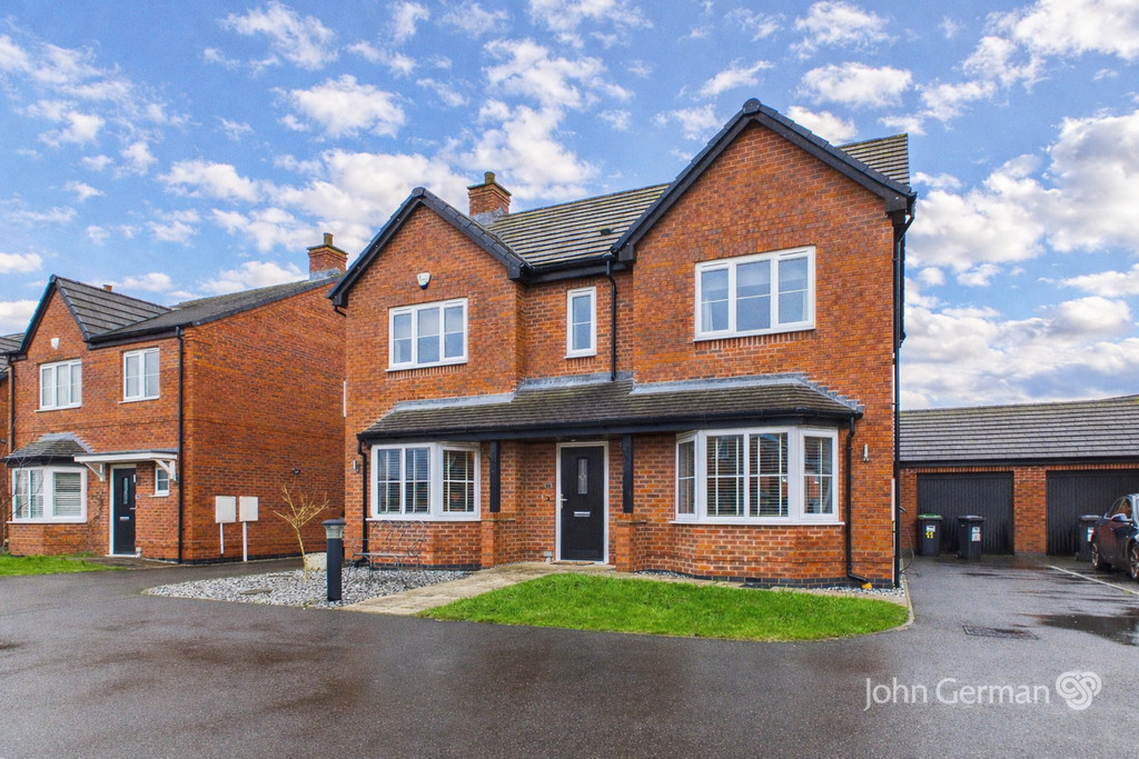 4 bedroom Detached house For Sale