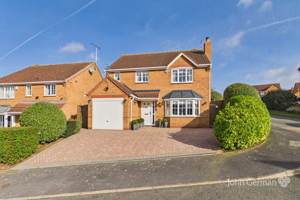 4 bedroom Detached house For Sale