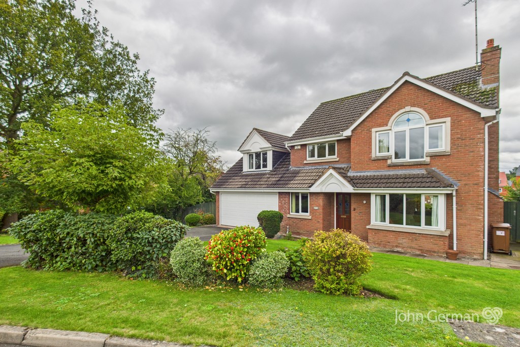 5 bedroom Detached house For Sale