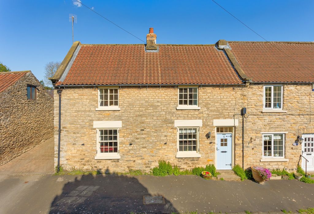 2 bedroom Cottage Under Offer