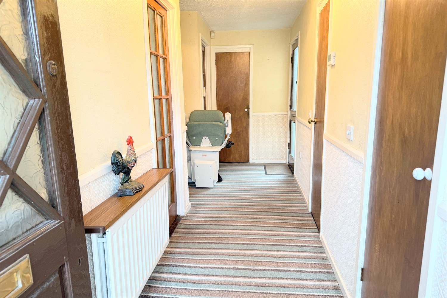4 bedroom Semi-detached house Under Offer