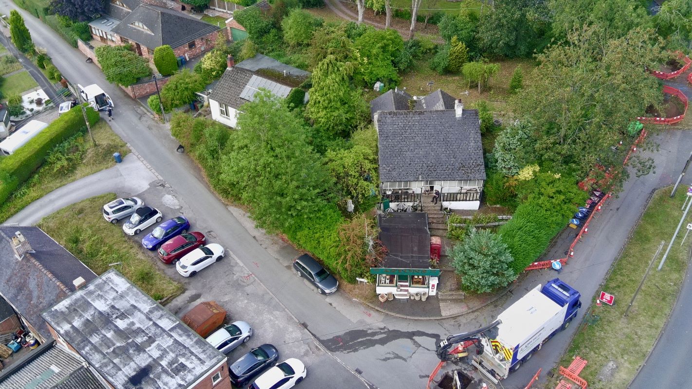 4 bedroom Detached bungalow For Sale