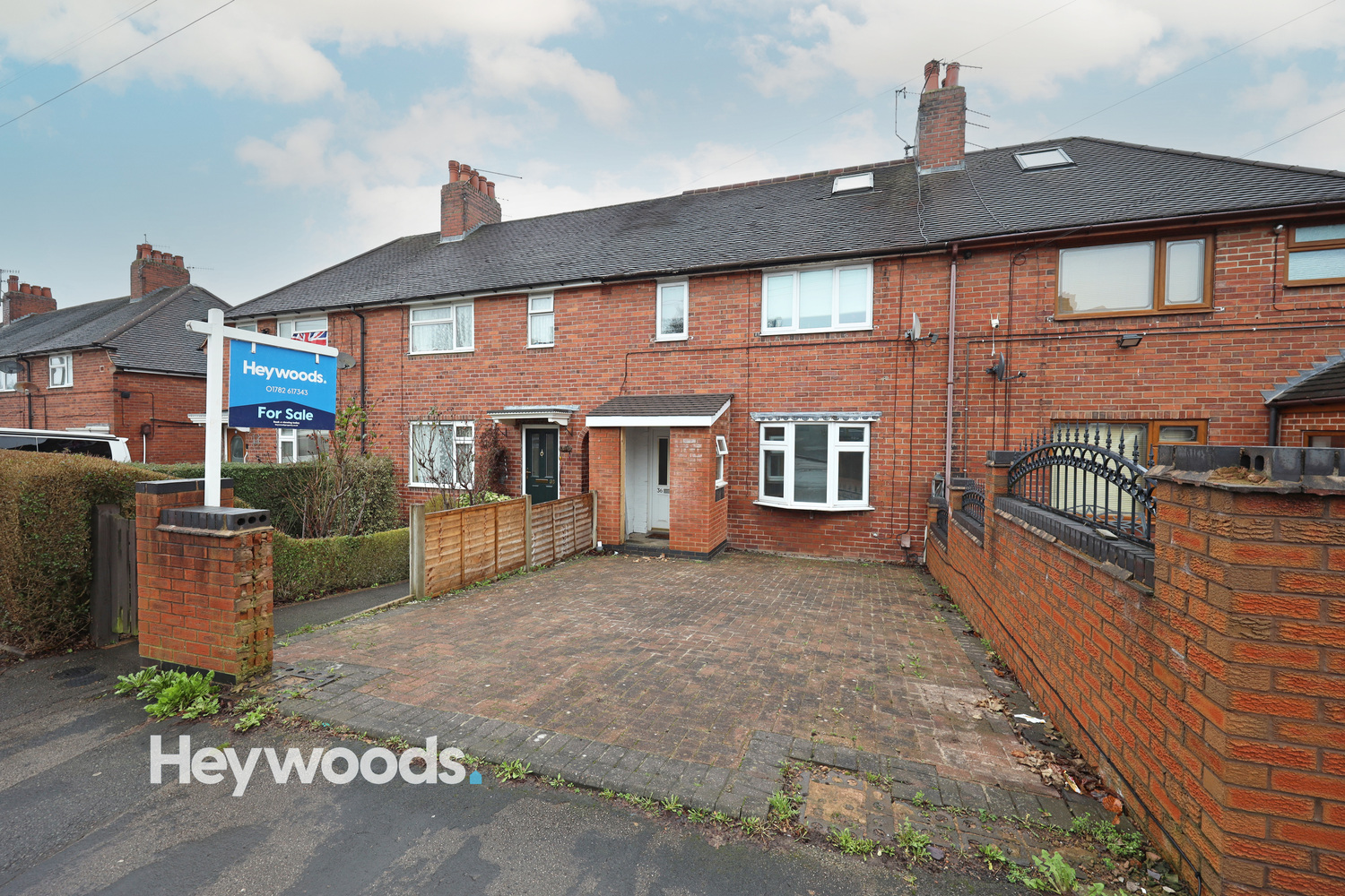 2 bedroom Town house For Sale