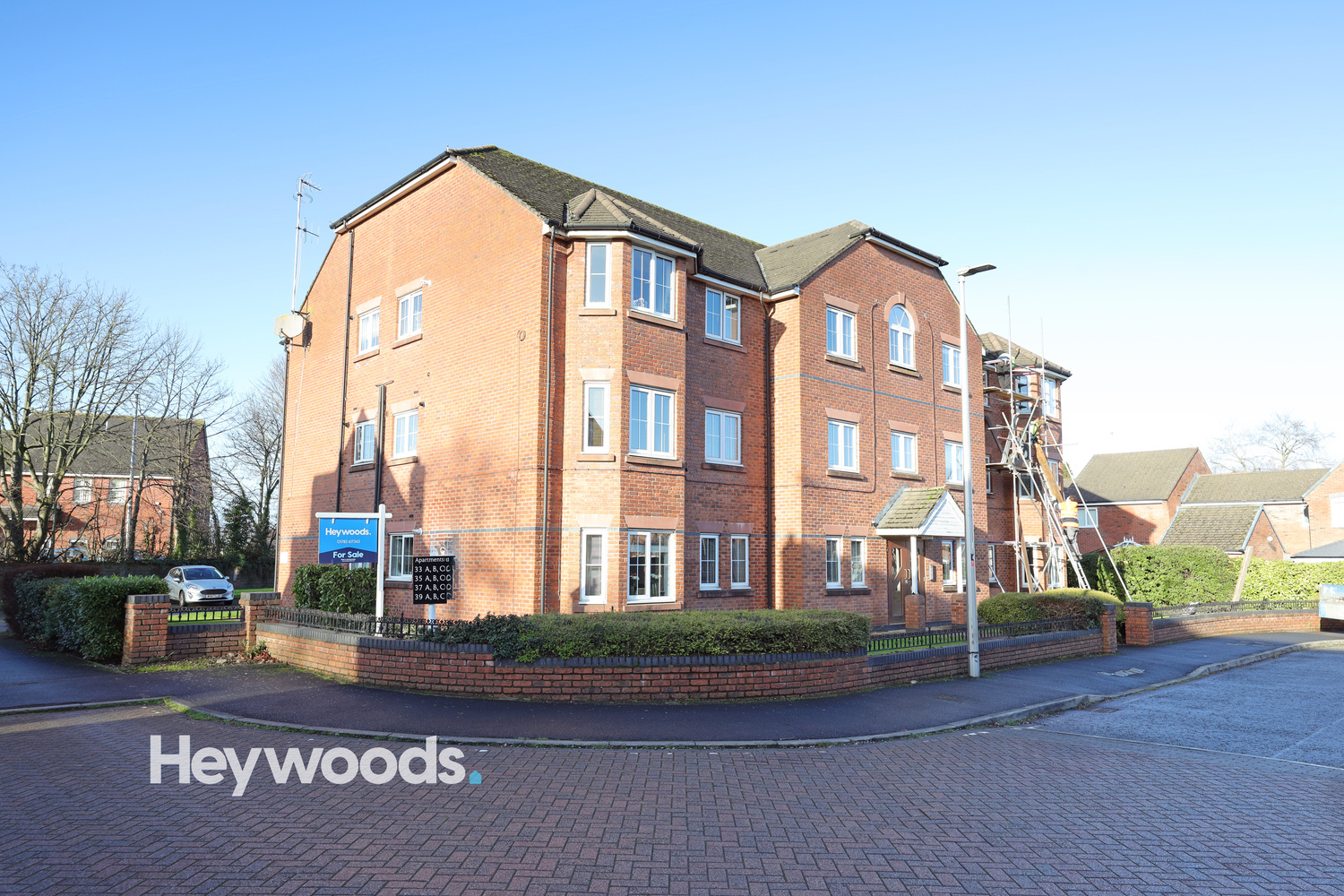 2 bedroom Apartment Under Offer