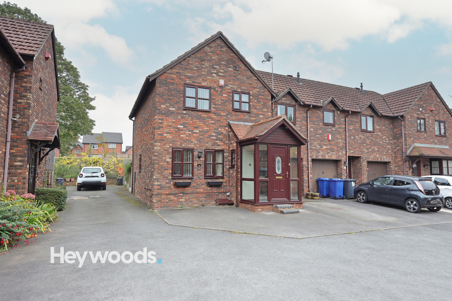 2 bedroom Property Under Offer