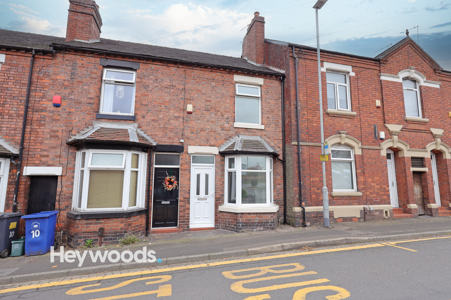 2 bedroom Terraced House Under Offer
