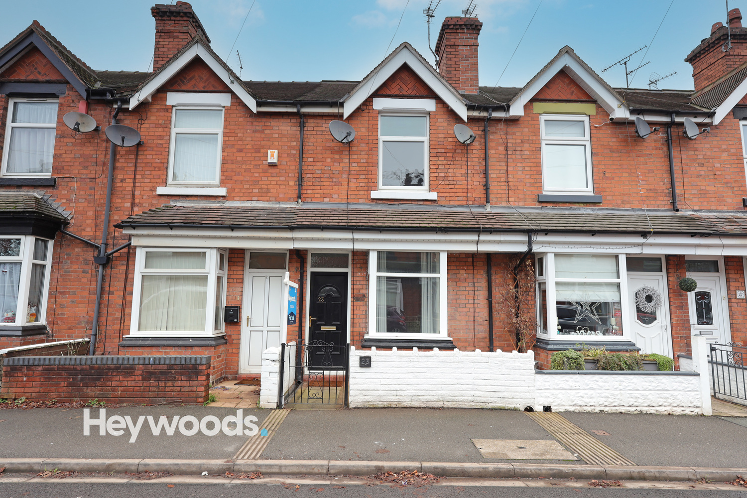 3 bedroom Terraced House Under Offer