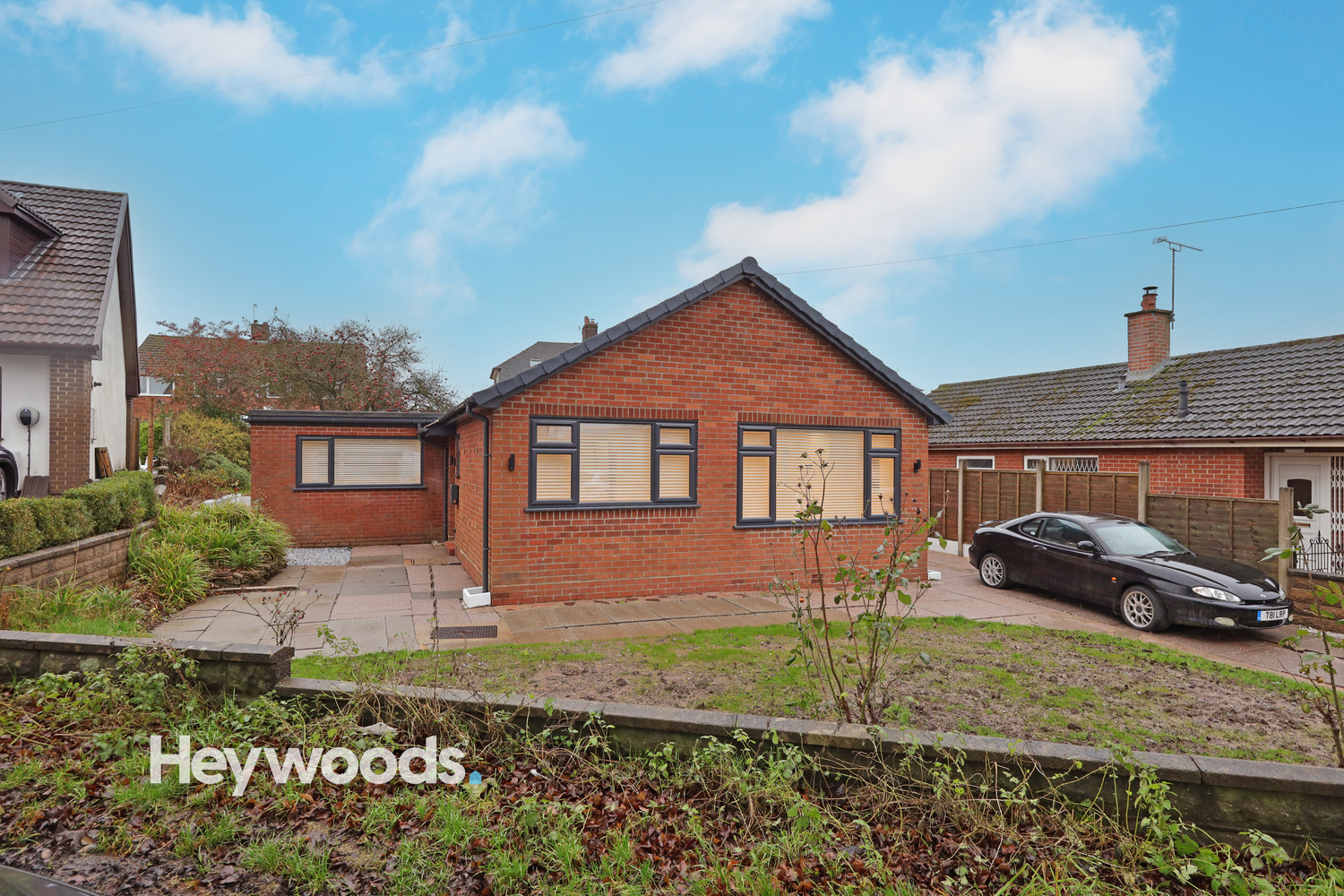 2 bedroom Detached bungalow For Sale