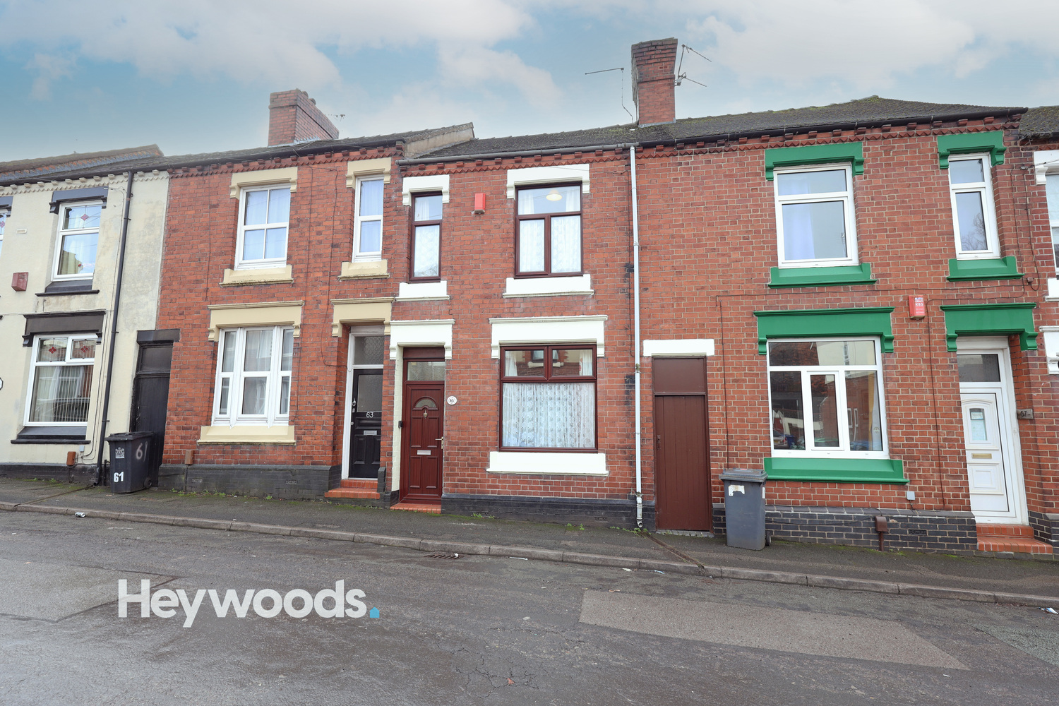 2 bedroom Terraced House Under Offer