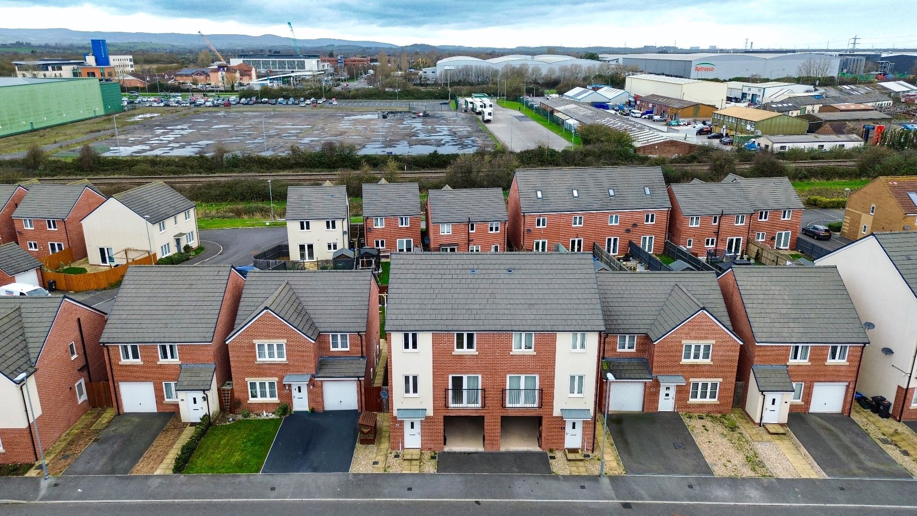 3 bedroom Town house Let