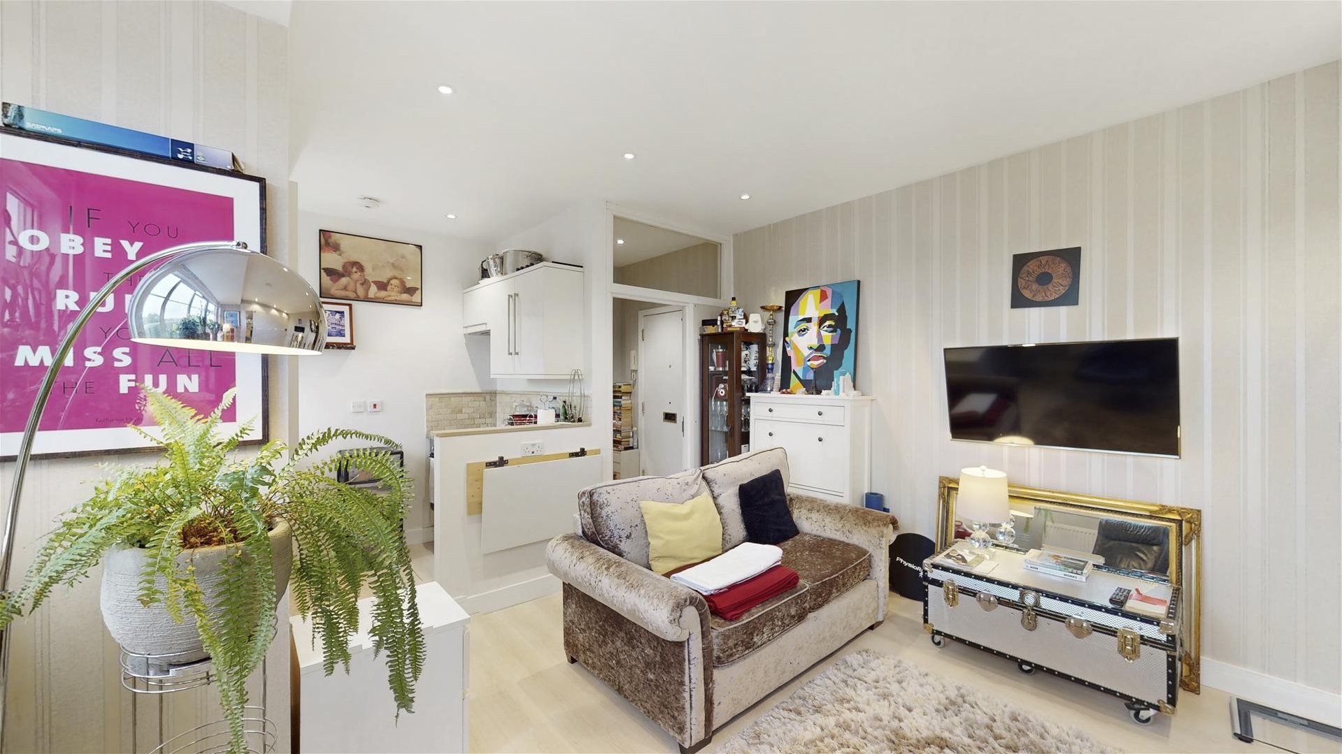  Apartment Let