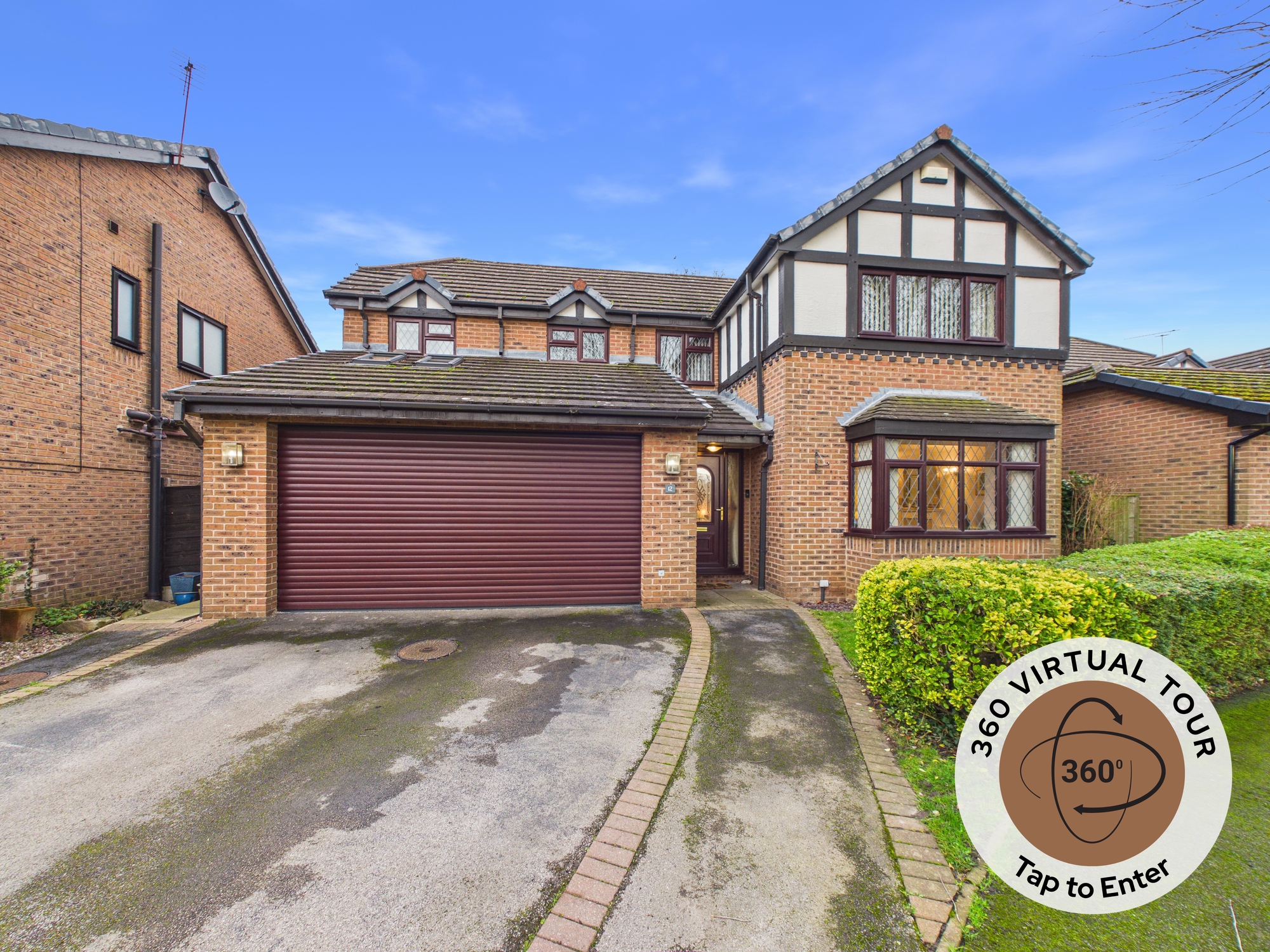 4 bedroom Detached house Under Offer