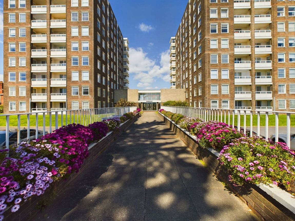 2 bedroom Flat Sold