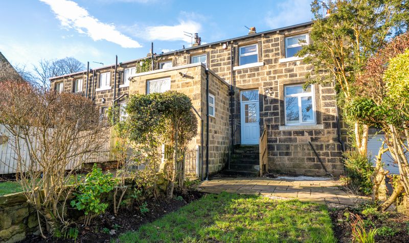 2 bedroom Terraced House Under Offer