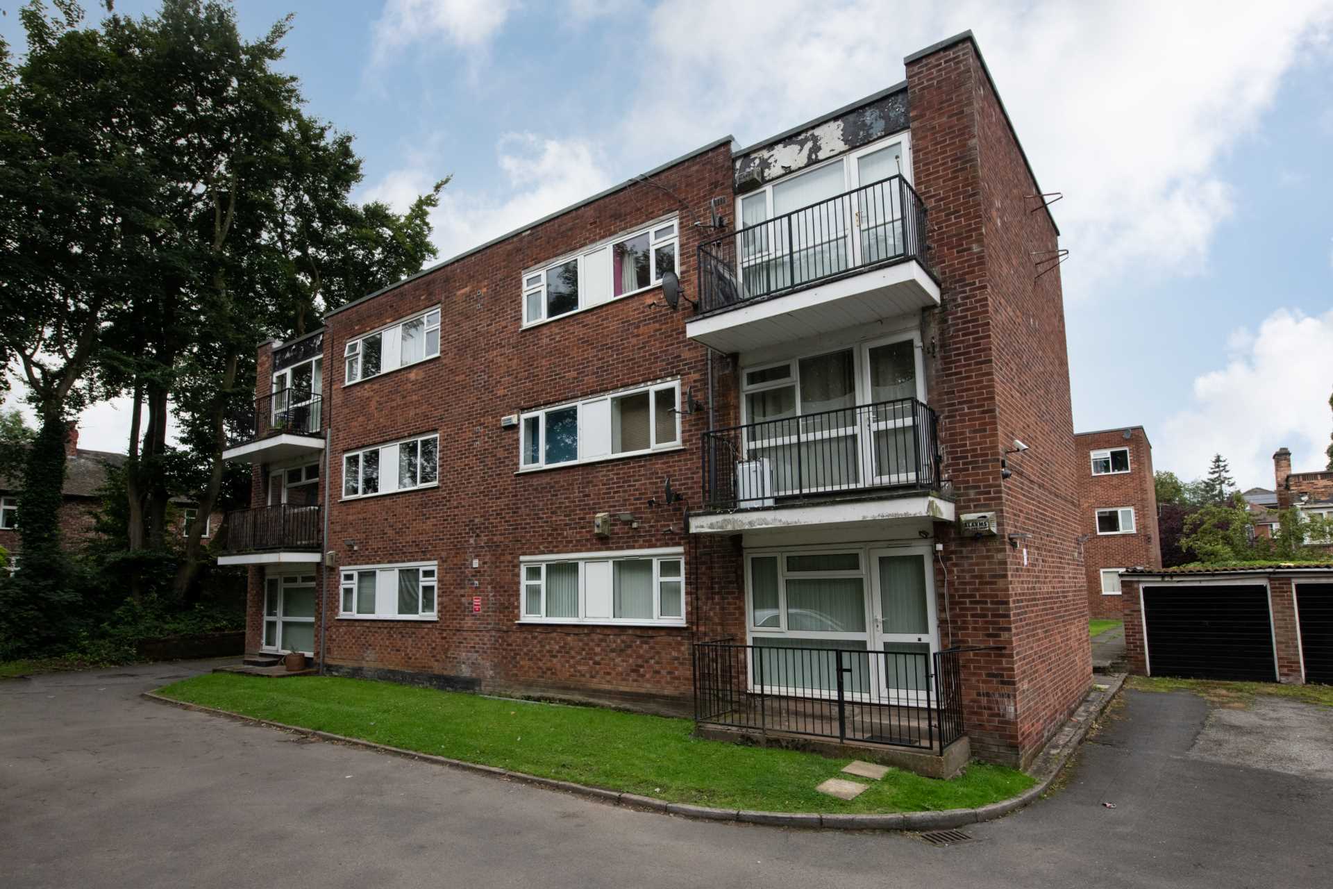 2 bedroom Apartment To Let