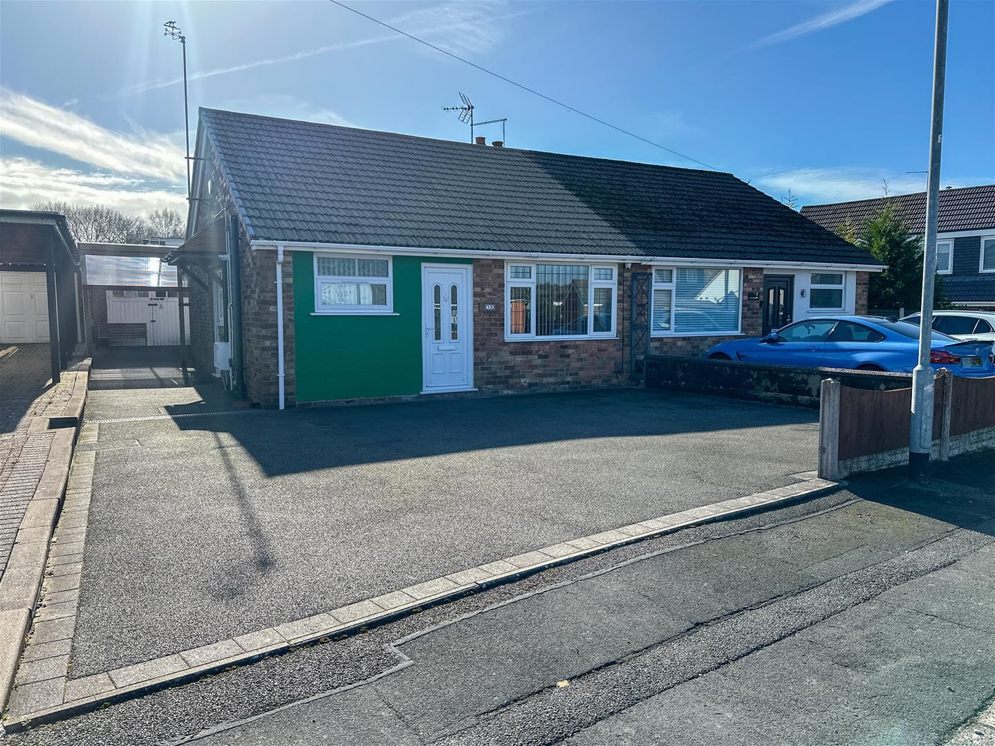 2 bedroom Detached bungalow Under Offer