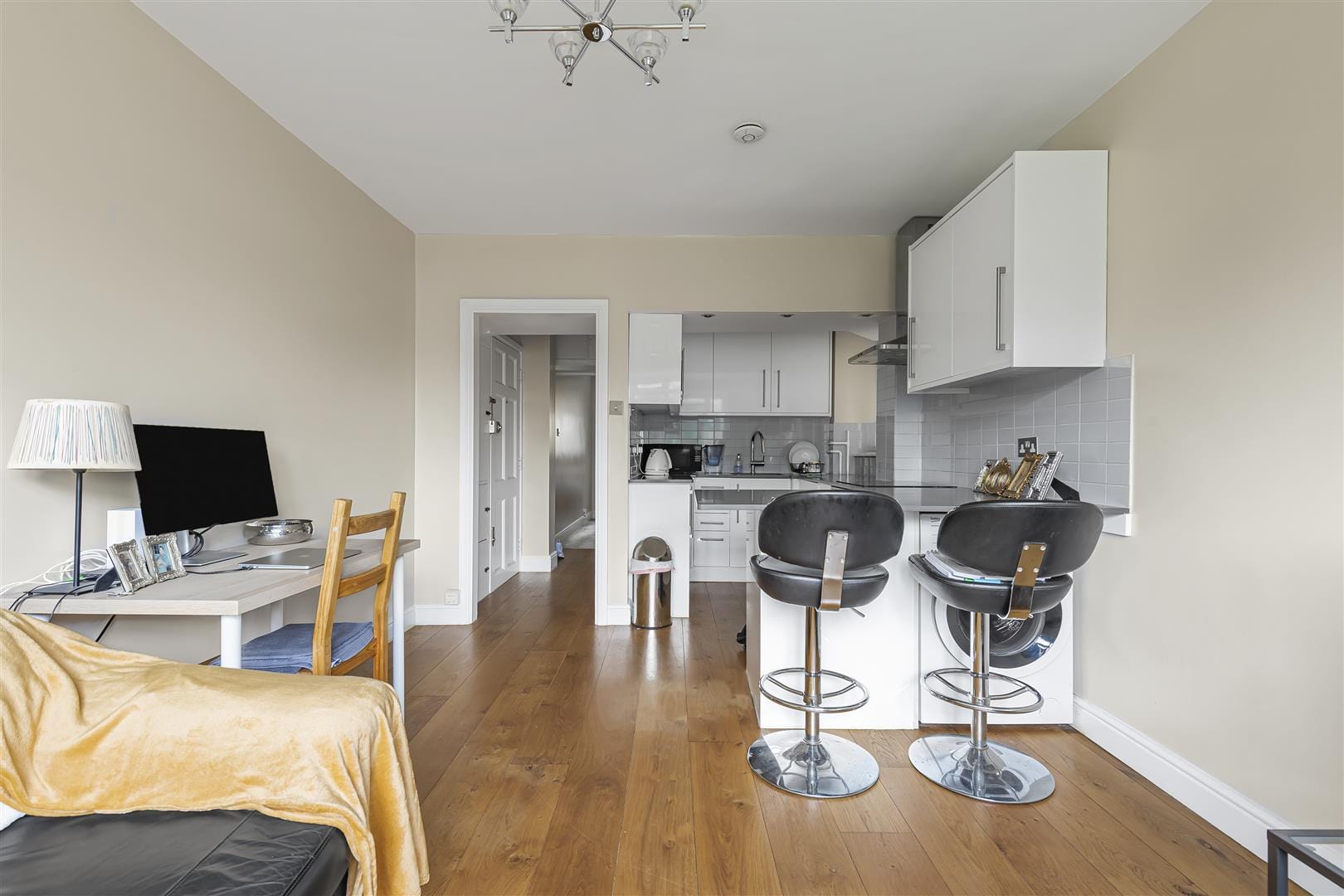 1 bedroom Flat Under Offer
