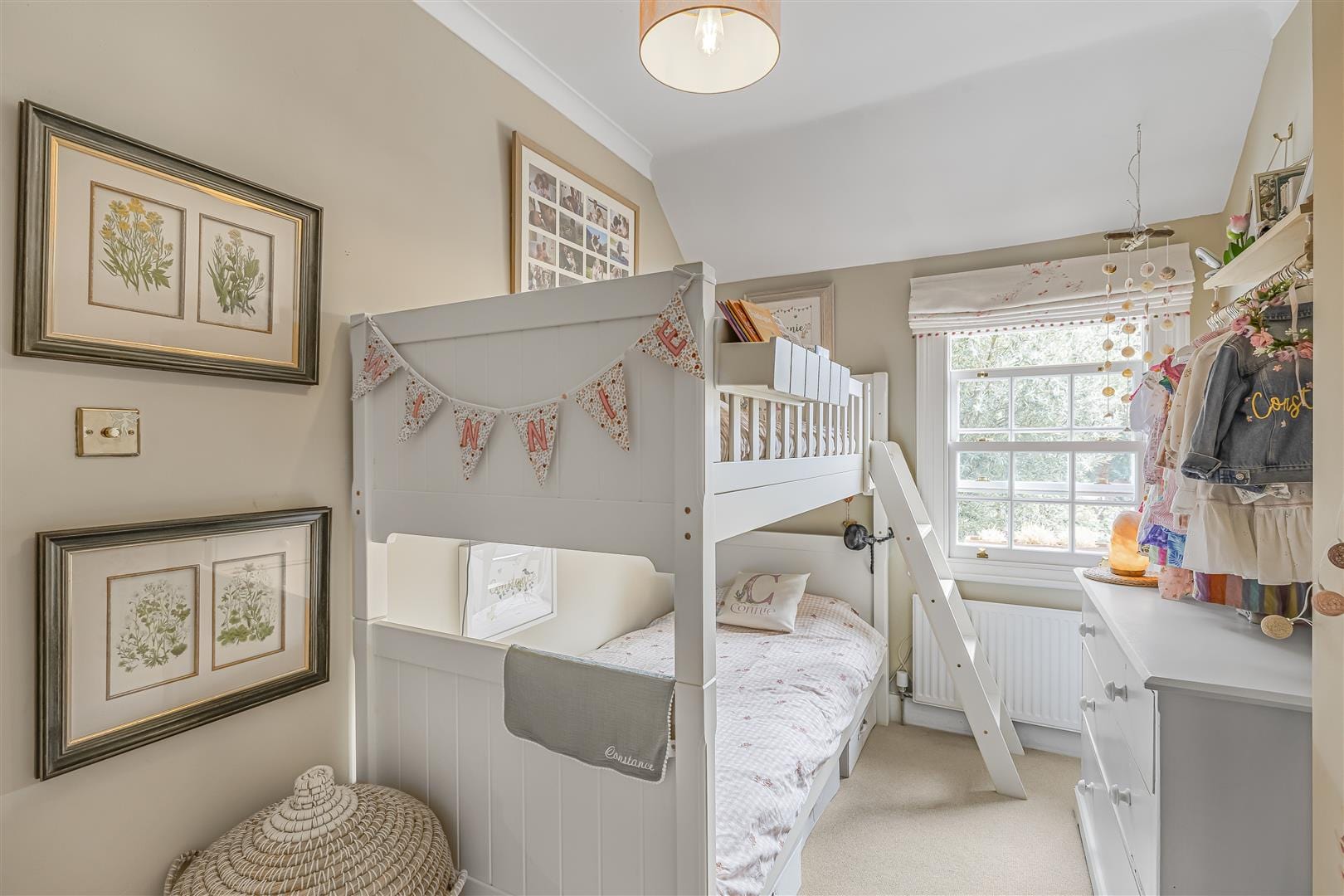 4 bedroom Terraced House Under Offer