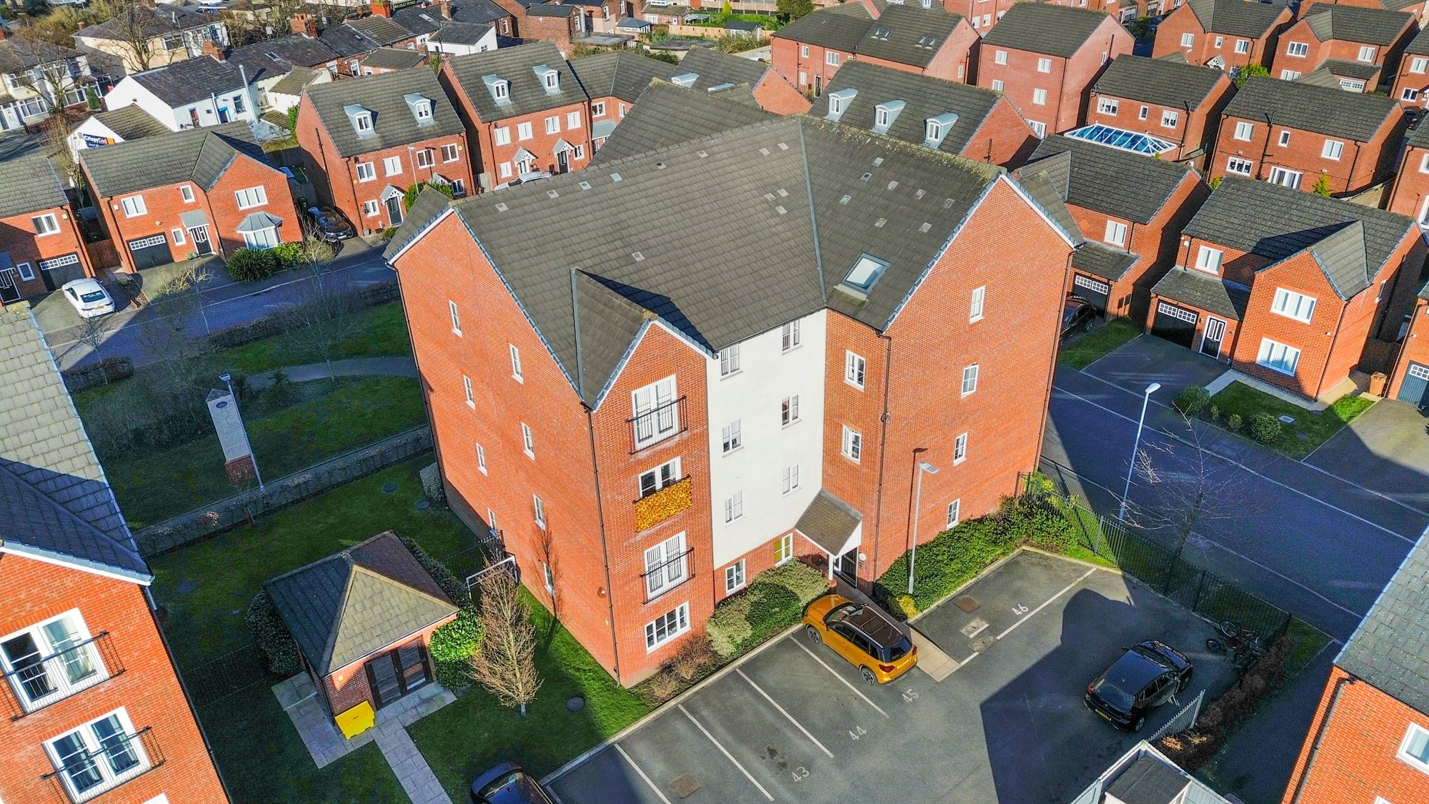 2 bedroom Flat share Under Offer