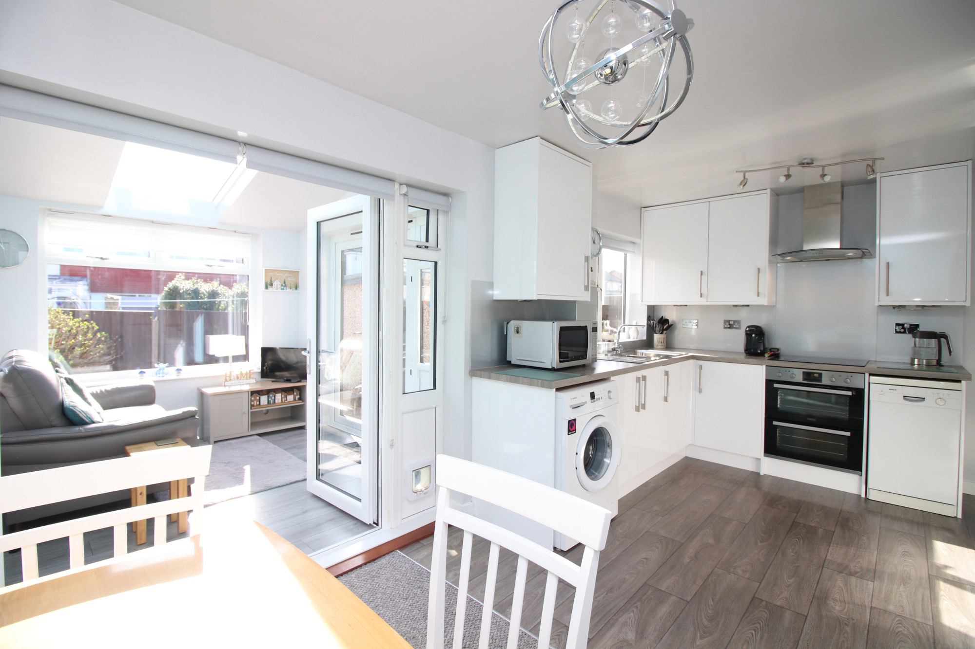 3 bedroom Link detached house For Sale