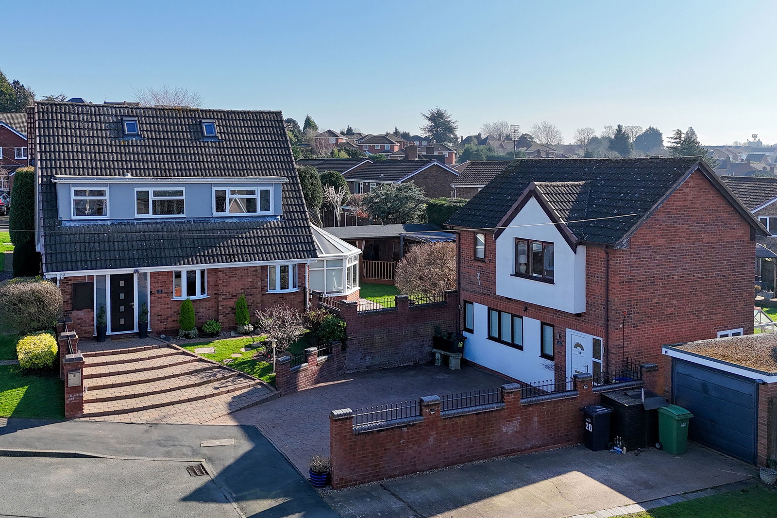 6 bedroom Detached house For Sale