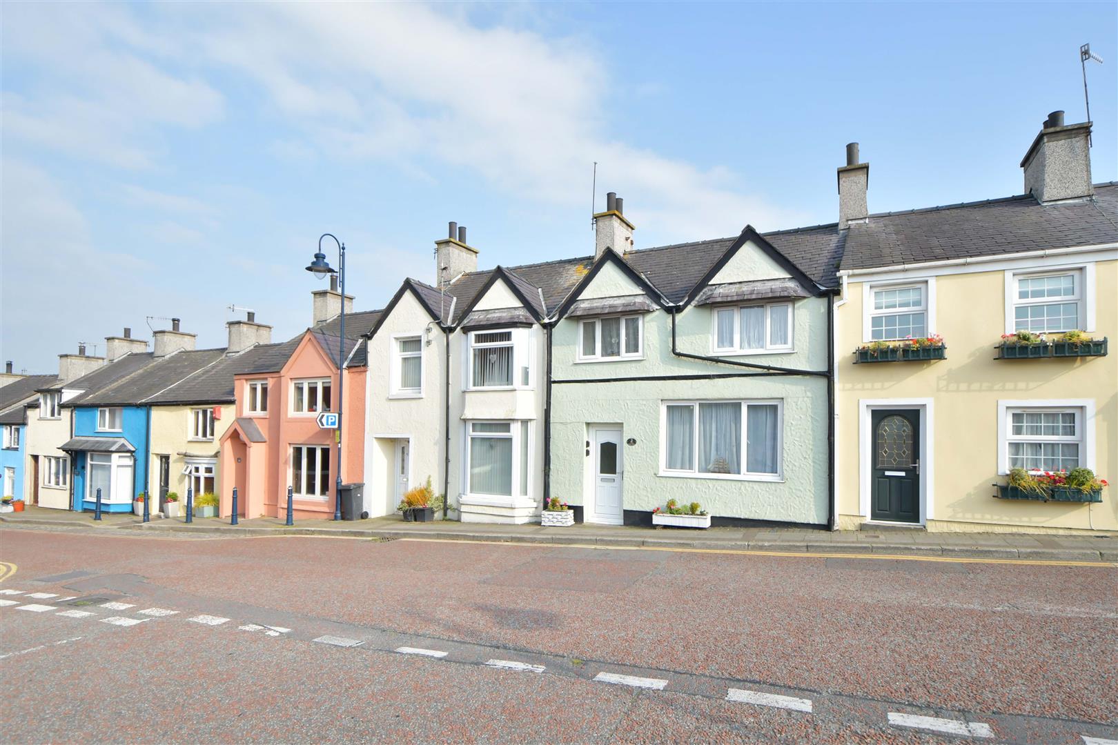 5 bedroom Cottage Under Offer