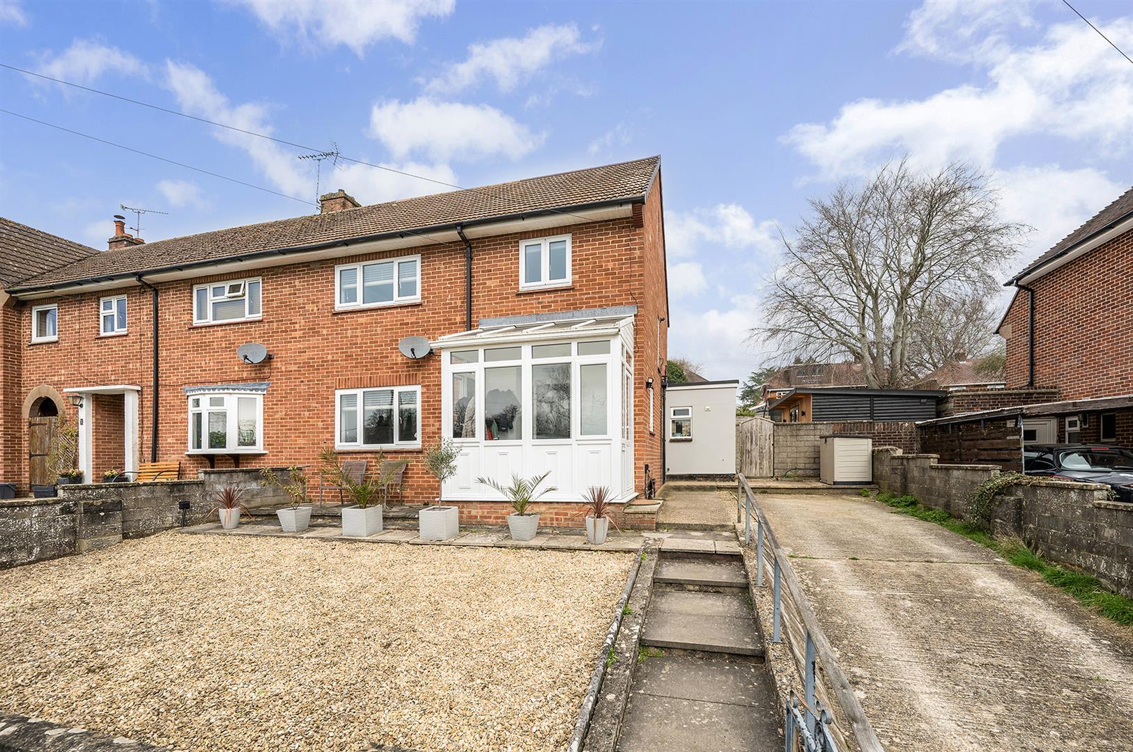 4 bedroom House (unspecified) For Sale