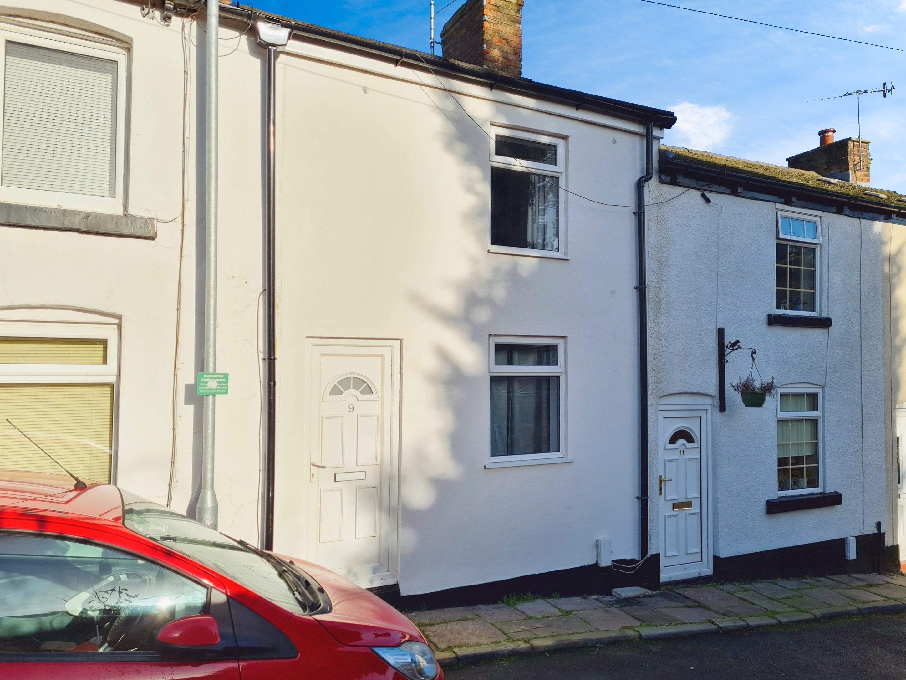 2 bedroom Terraced House To Let