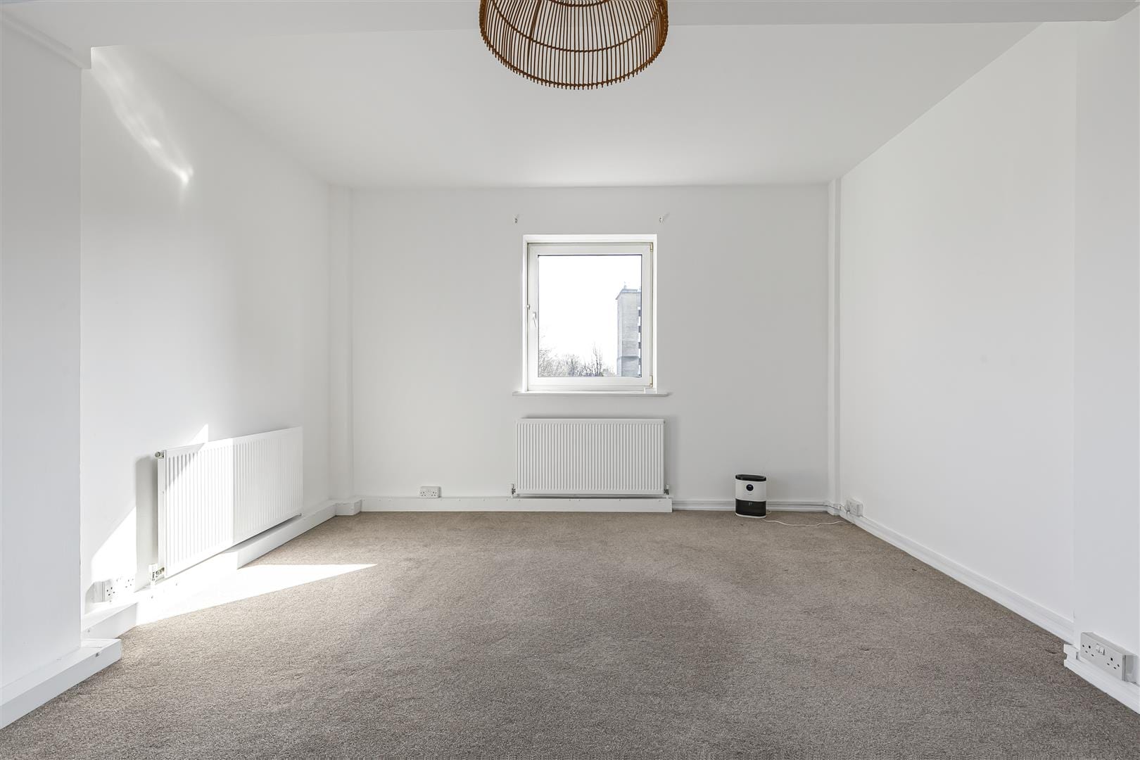 1 bedroom Flat Under Offer